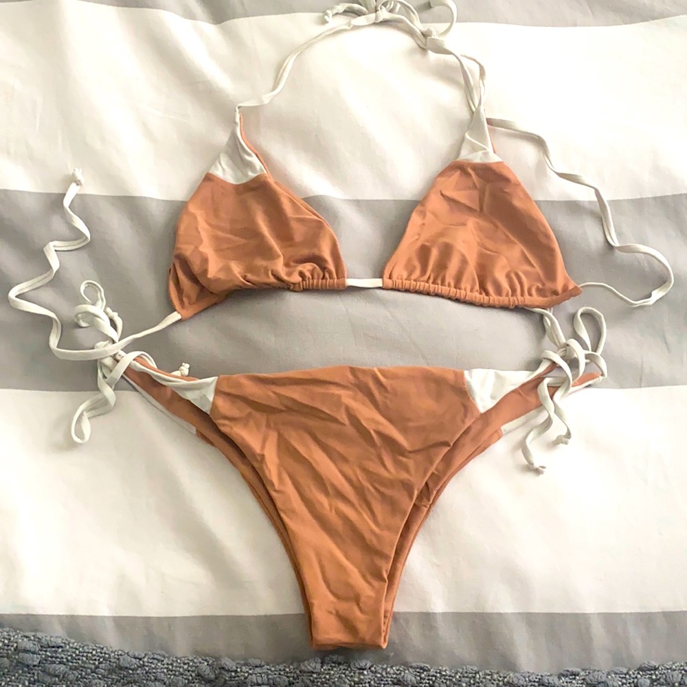 Monday Swimwear Set